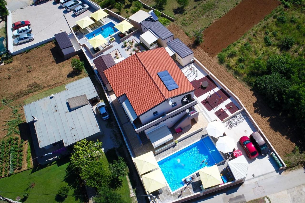 Apartments Julijana 2 Privlaka  Εξωτερικό φωτογραφία